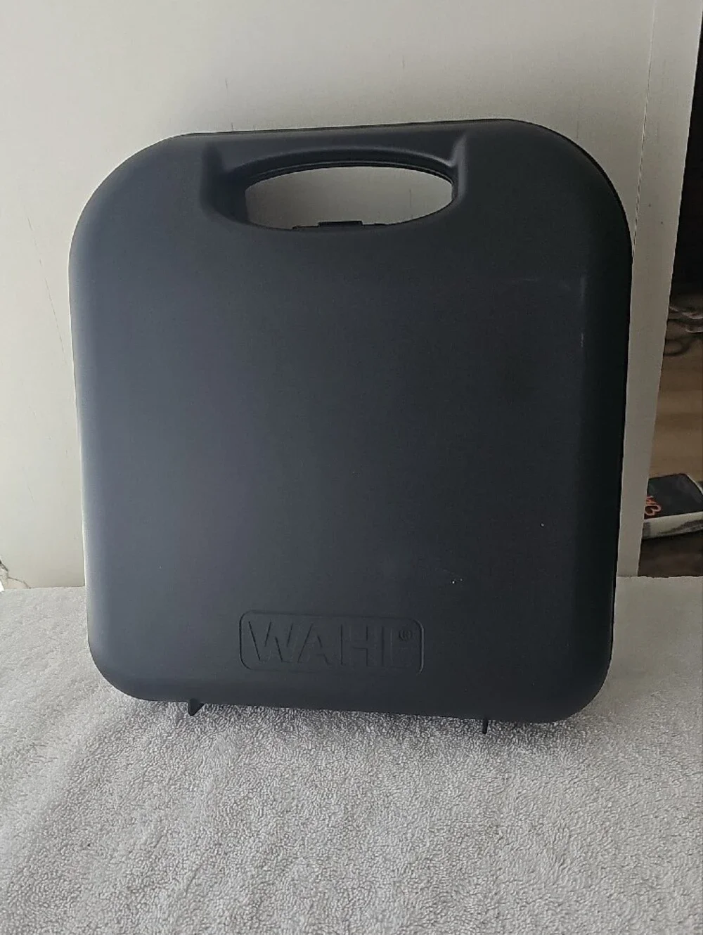Wahl Dog Grooming Corded Clipper Set With Black Hard Shell Carrying Case